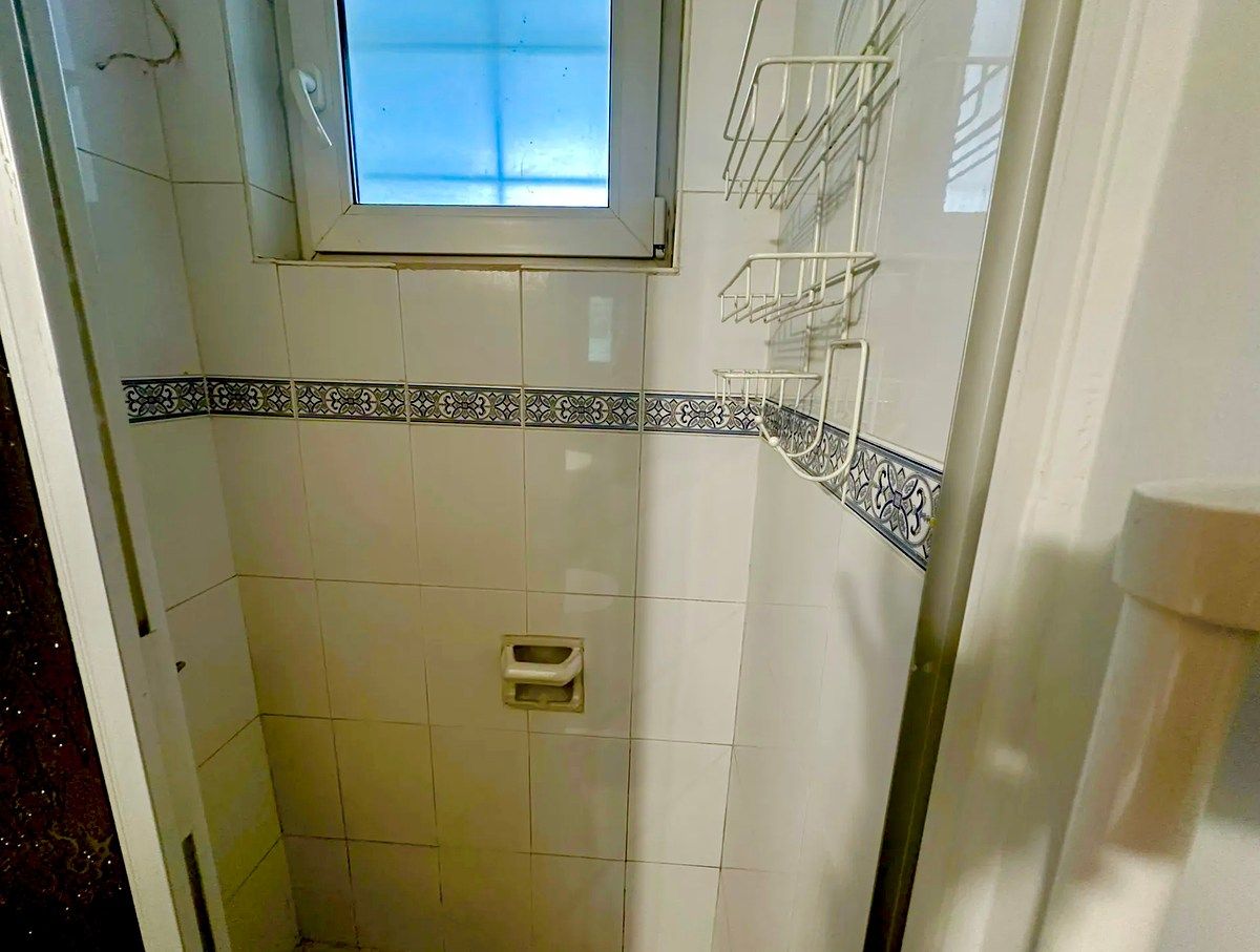 Casa 1 Piso | La Reina | Colindante Prince of Wales Country Club | 3D · 2B ·