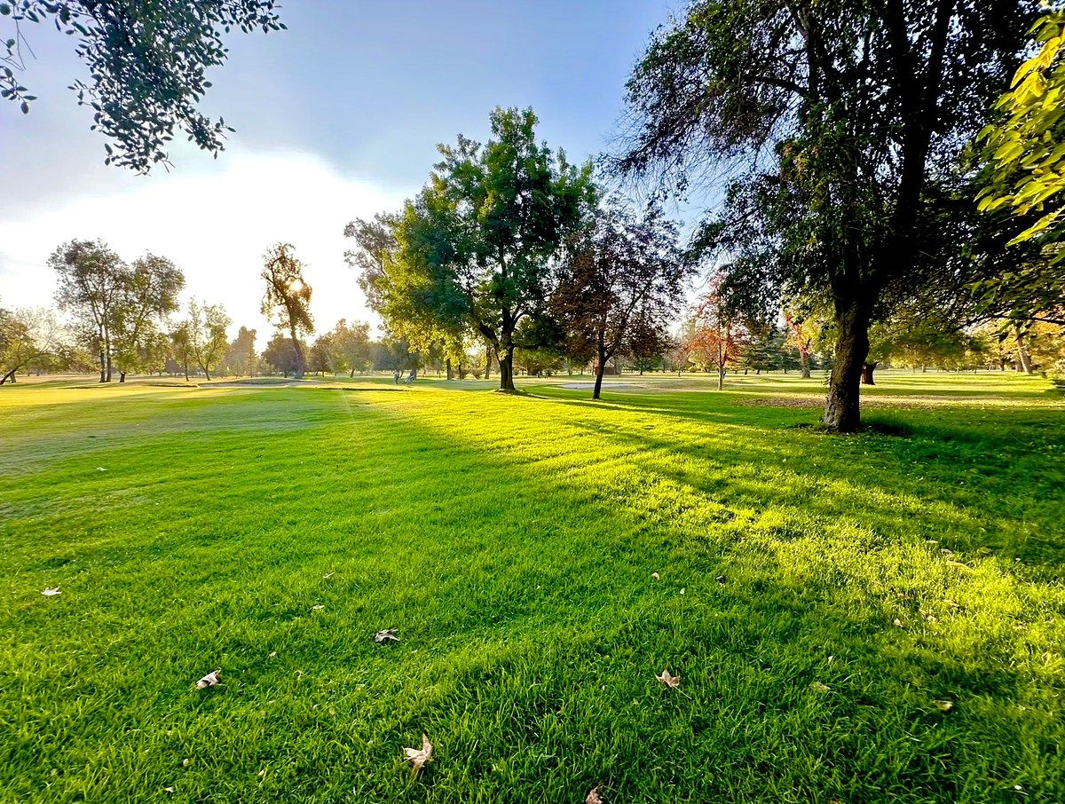 Casa 1 Piso | La Reina | Colindante Prince of Wales Country Club | 3D · 2B ·