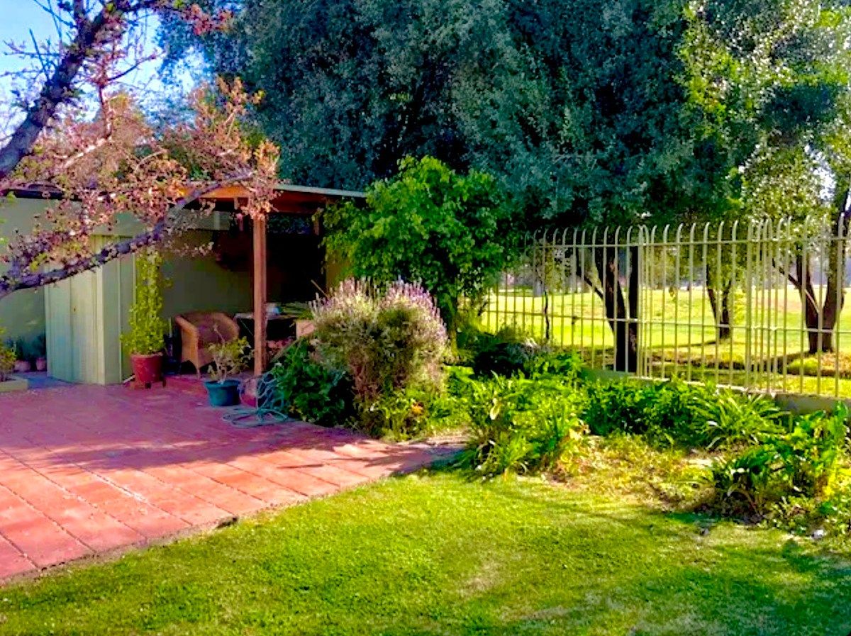 Casa 1 Piso | La Reina | Colindante Prince of Wales Country Club | 3D · 2B ·