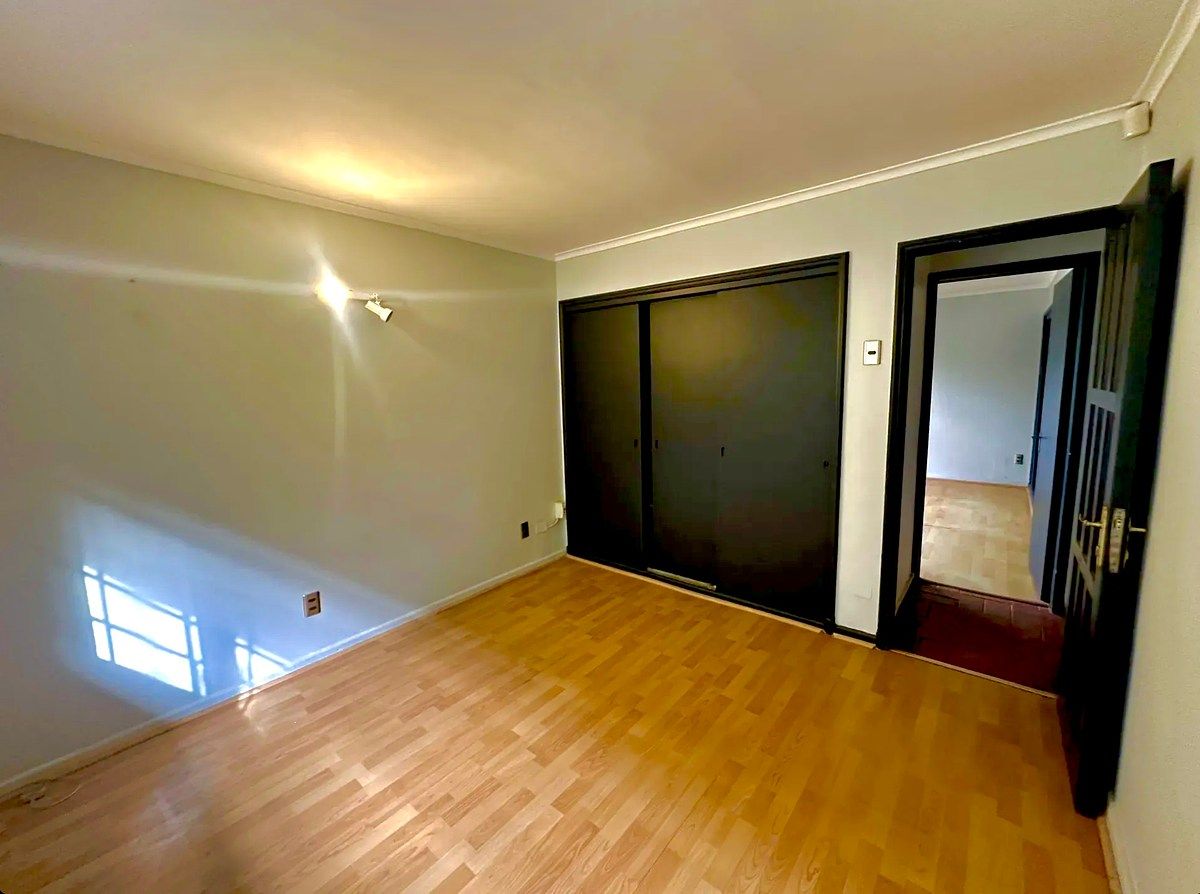 Casa 1 Piso | La Reina | Colindante Prince of Wales Country Club | 3D · 2B ·