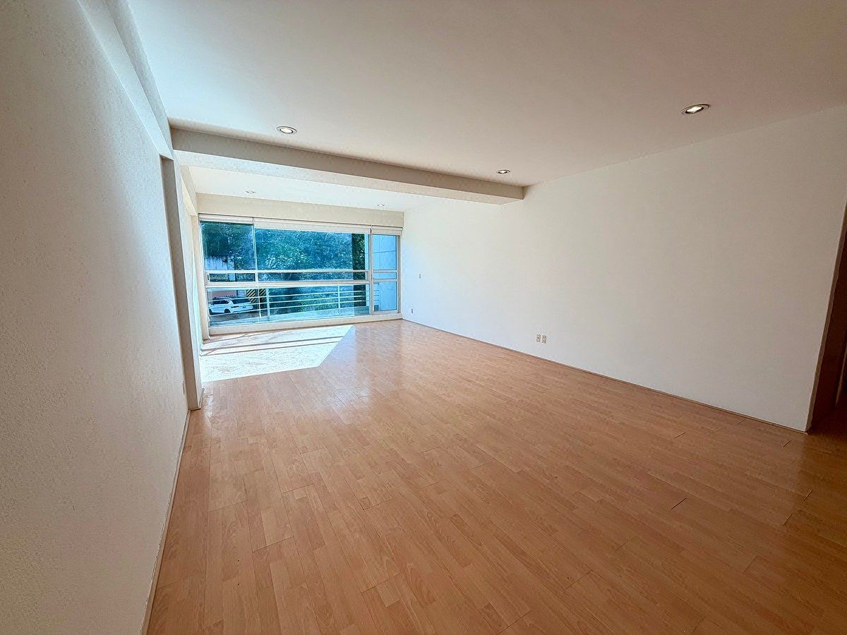 Departamento en venta en Lomas del Sol 3 Recámaras, foto 1 de 33