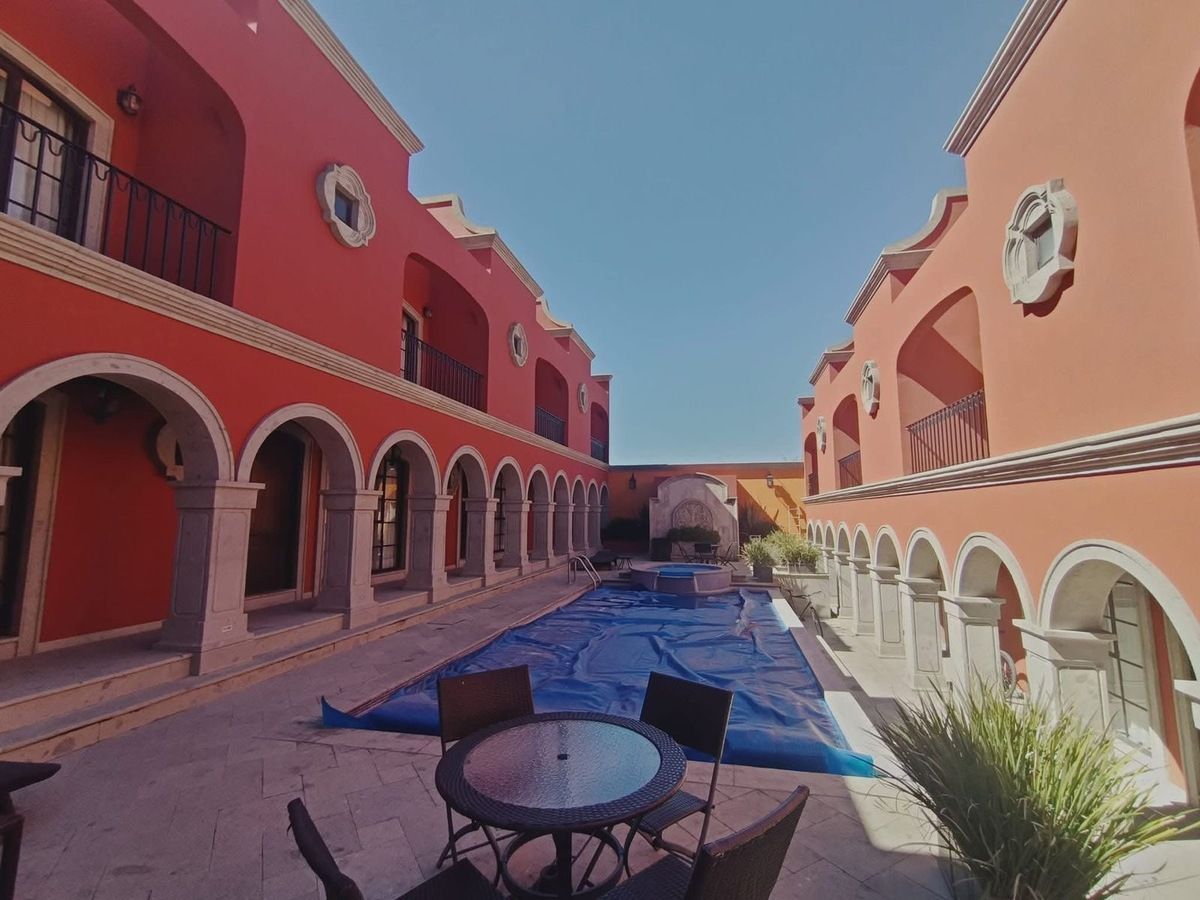 Villa amueblada en venta en San Miguel de Allende con roof garden, alberca y jac, foto 1 de 20