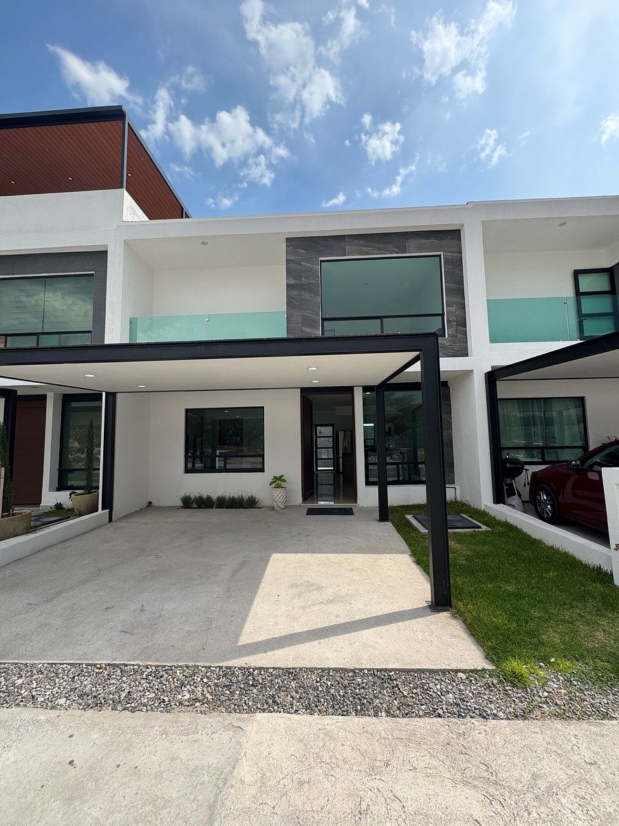 Venda ‼️ Casa em Meseta Habitat (em frente ao SONTERRA), foto 1 de 13