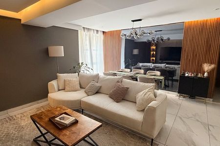 Semi-furnished apartment for rent in Umbrales Polanco