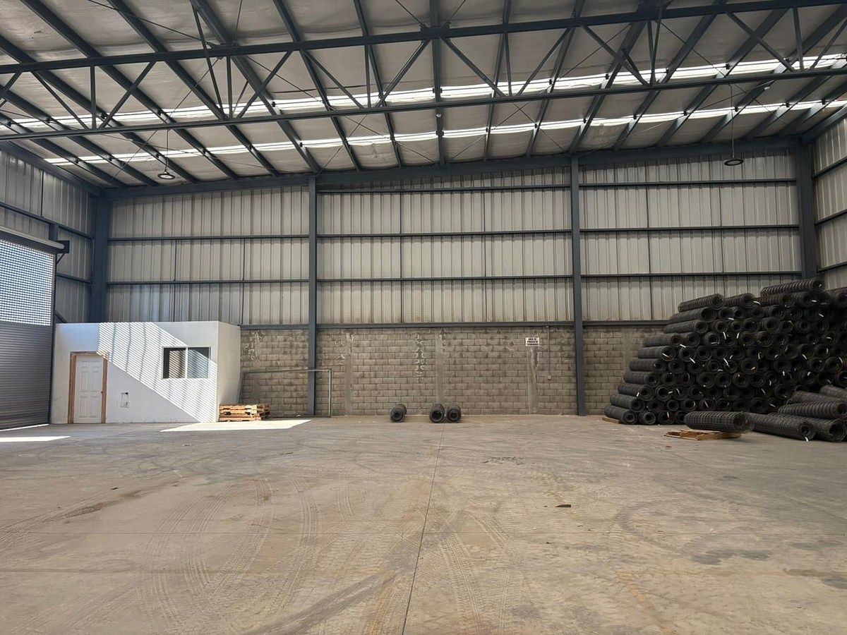 Commercial Storage Unit in Nuevo Reforma, Ensenada, photo 2 of 9