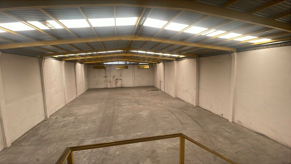 Commercial Storage Unit in Moderna, Monterrey, photo 5 of 9