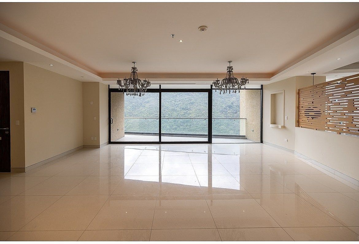 Apartment in Sonoma Residencial, Monterrey, photo 3 of 13