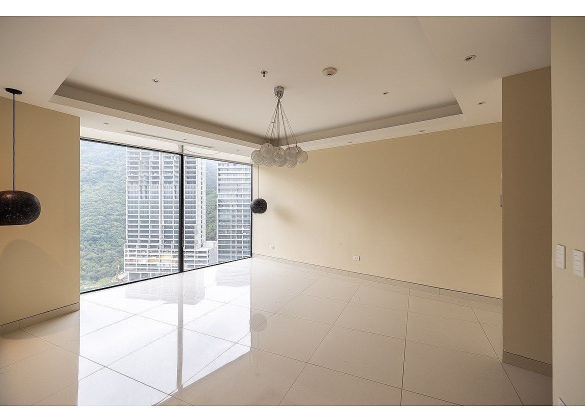 Apartment in Sonoma Residencial, Monterrey, photo 4 of 13