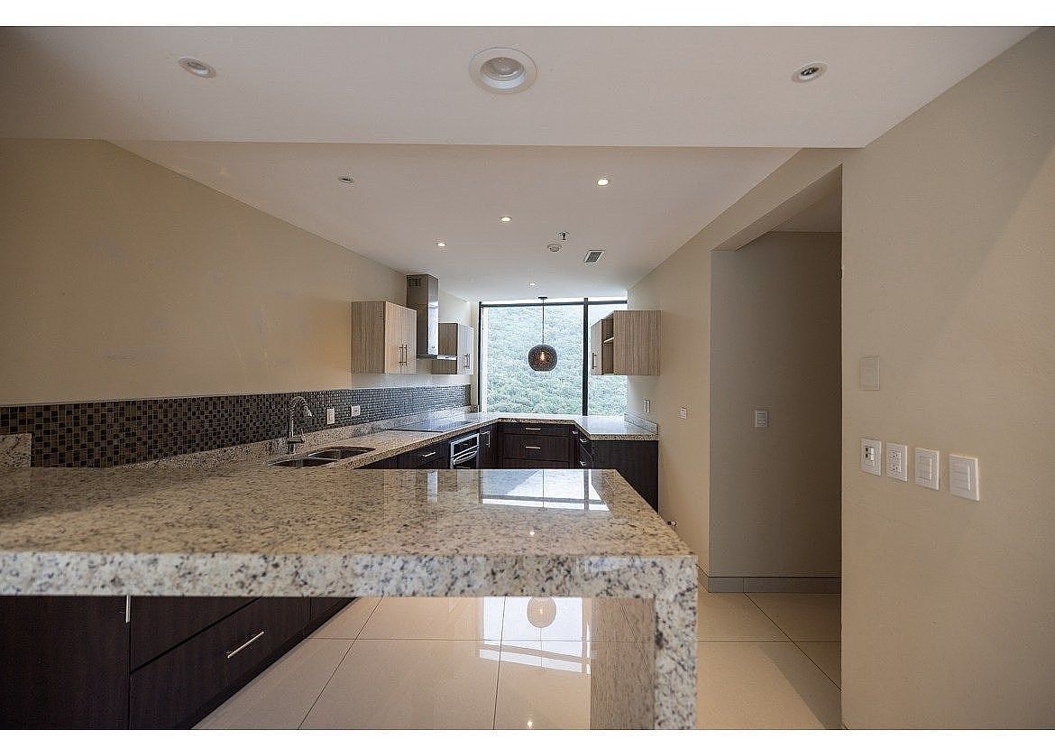 Apartment in Sonoma Residencial, Monterrey, photo 6 of 13