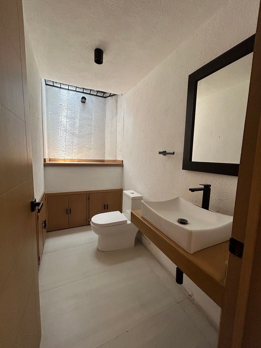 Baño de visitas, foto 11 de 43