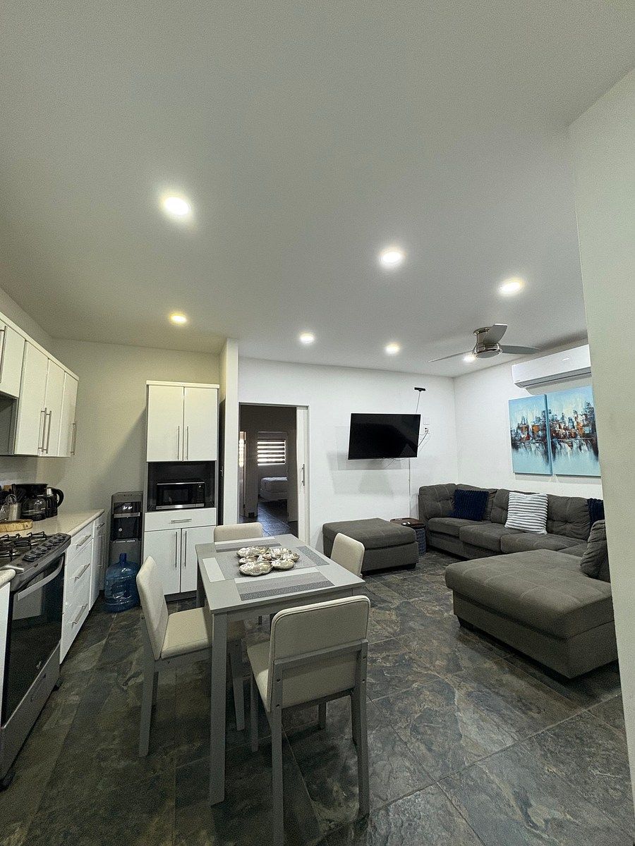 RESIDENCIA EN LOMA DORADA AMUEBLADA EN RENTA, ENSENADA , B.C, foto 1 de 17