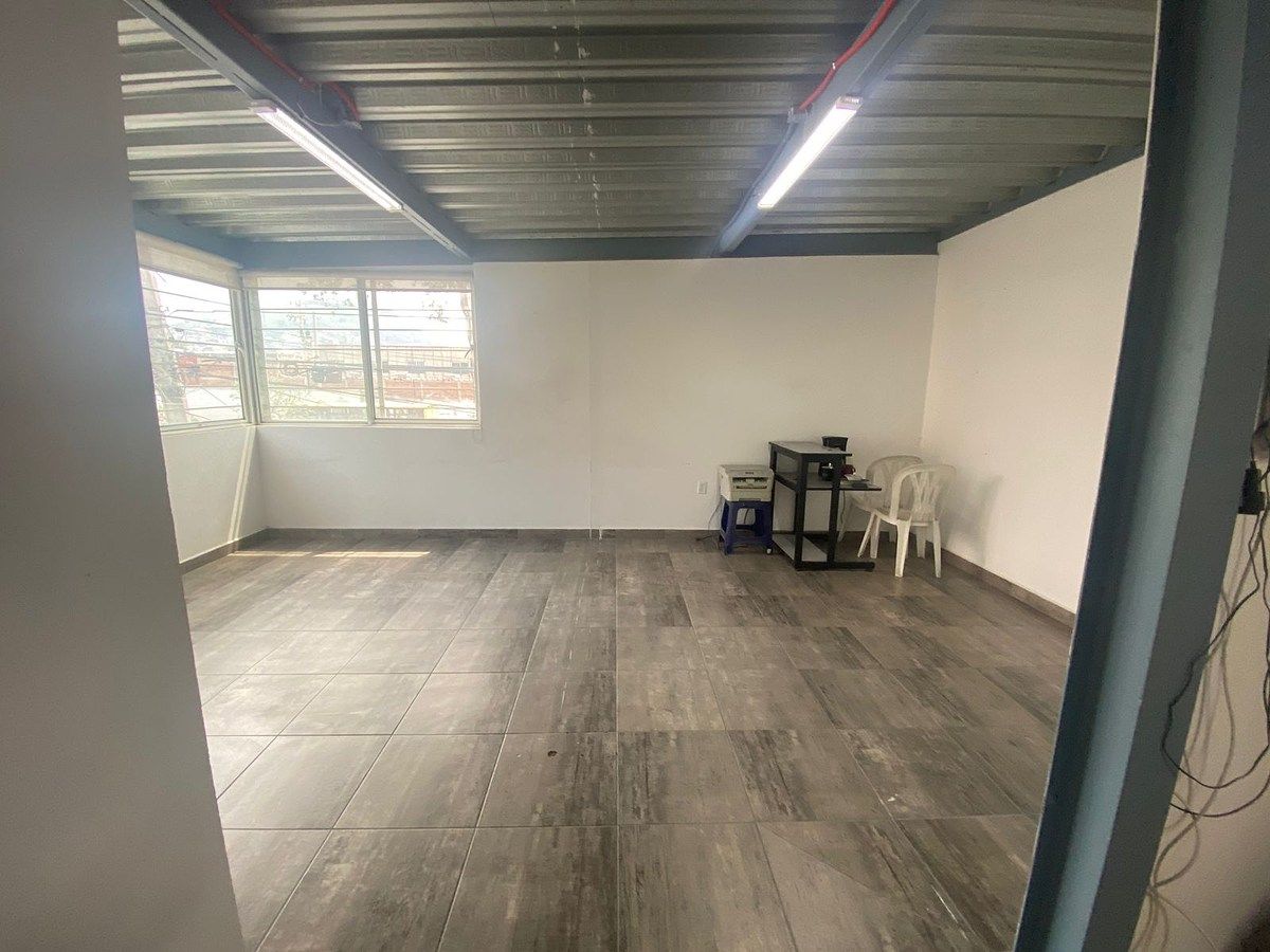 Retail Space in Santa Rosa, Gustavo A. Madero, photo 2 of 10