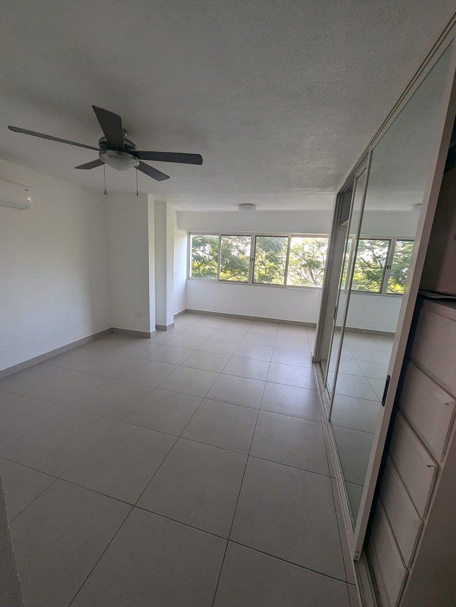 Apartamento em Comercial Alpino Chipinque, San Pedro Garza García, foto 3 de 10