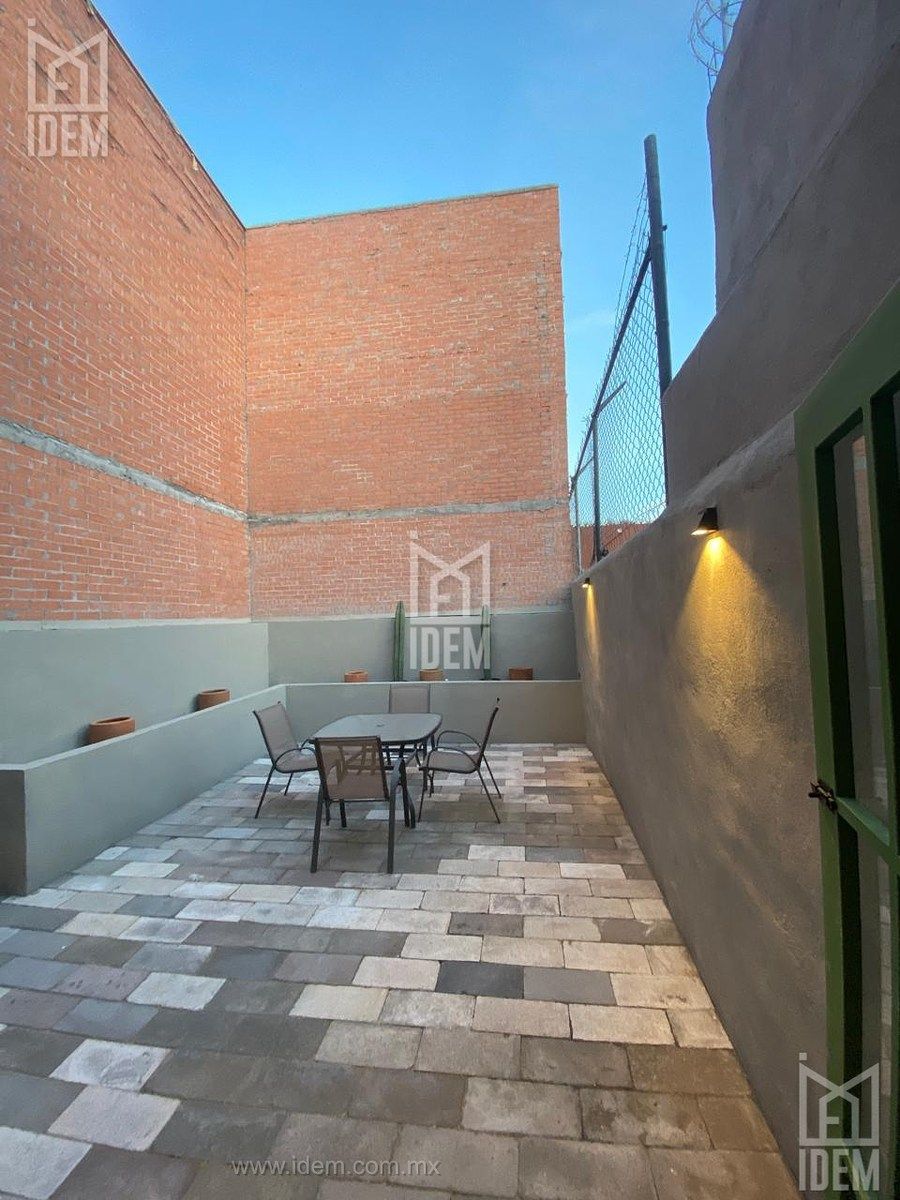 Building in Monterrey Centro, Monterrey, photo 11 of 17