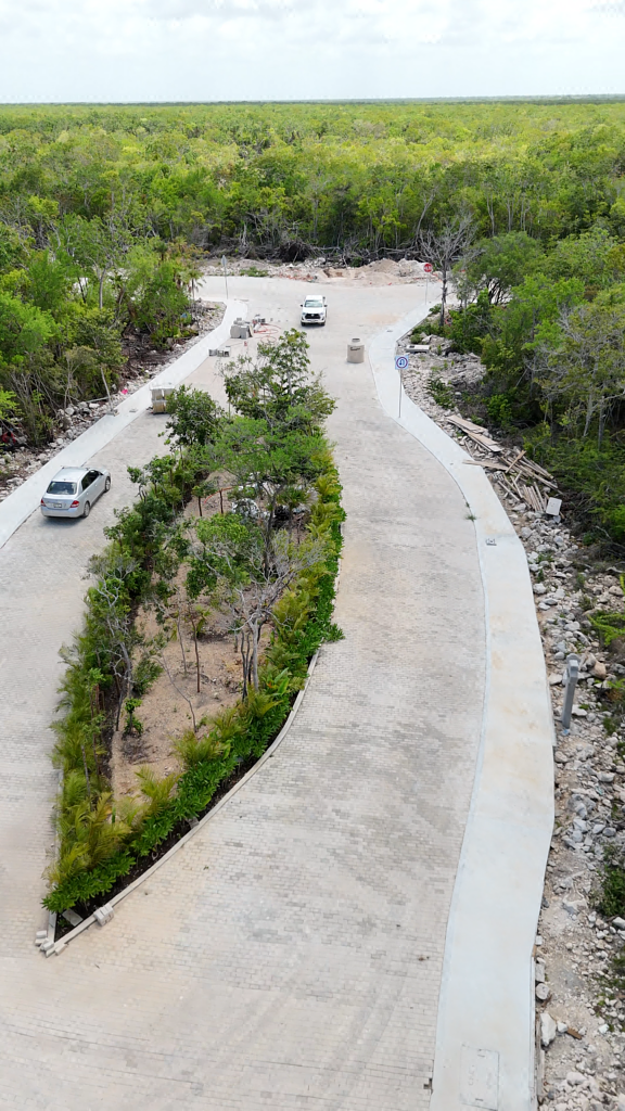 Lot in Carretera Tulum - Cancún, Tulum, photo 4 of 13