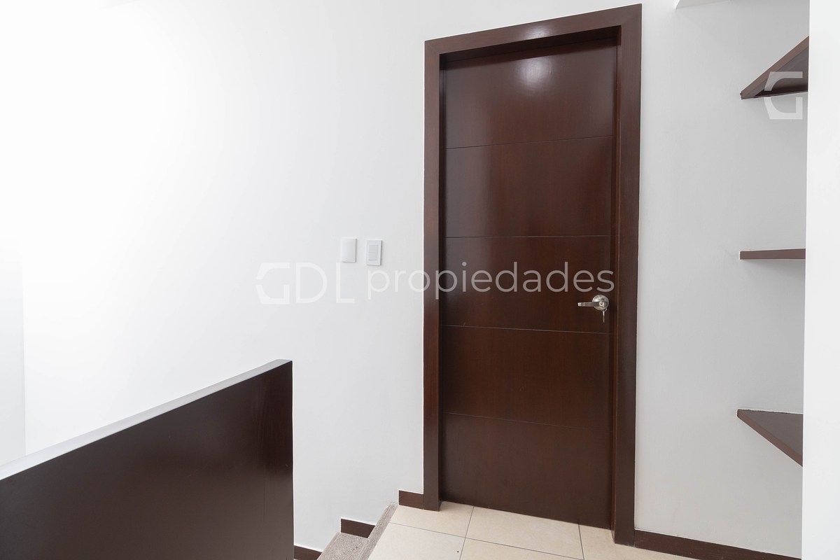 House in Gated Community in Ciudad Bugambilia, Zapopan, photo 3 of 33