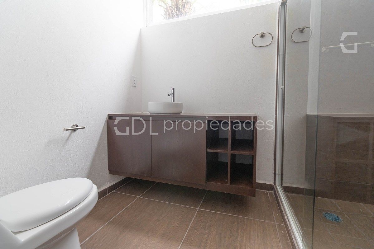 House in Gated Community in Ciudad Bugambilia, Zapopan, photo 13 of 33