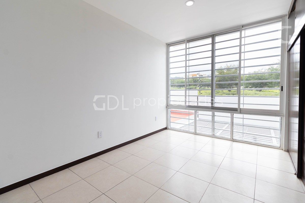 House in Gated Community in Ciudad Bugambilia, Zapopan, photo 16 of 33