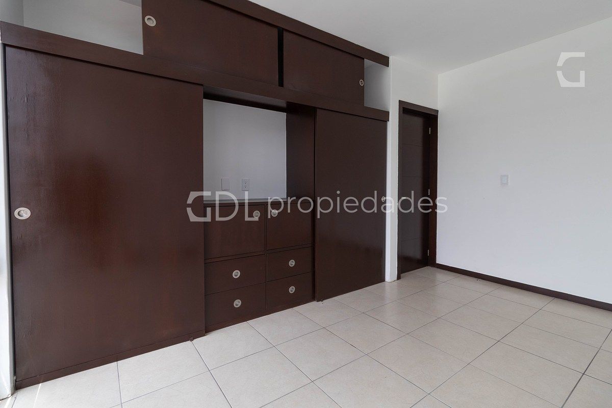 House in Gated Community in Ciudad Bugambilia, Zapopan, photo 17 of 33