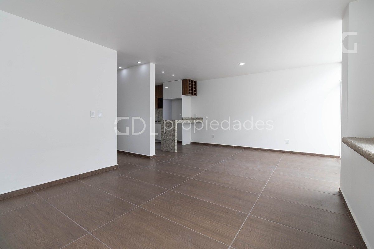 House in Gated Community in Ciudad Bugambilia, Zapopan, photo 20 of 33