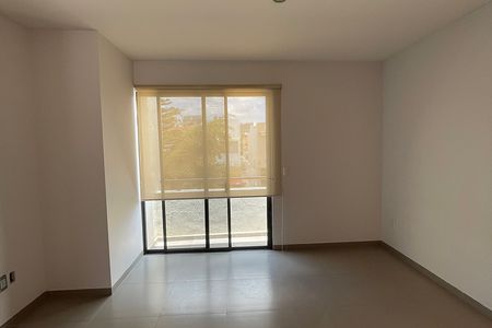 CASA EN RENTA BOSQUES DE SANTA ANITA