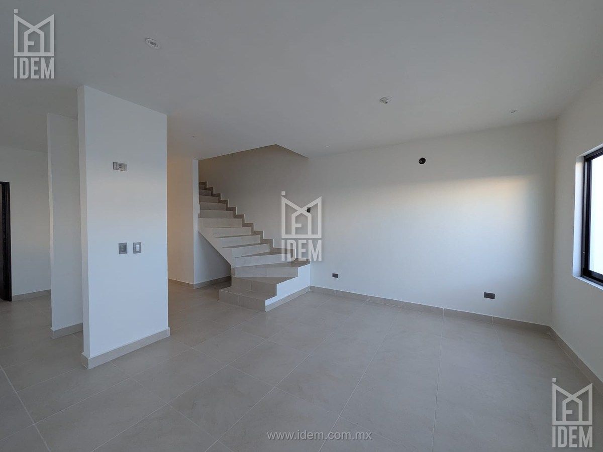 Casa em Santoral, García, foto 6 de 20