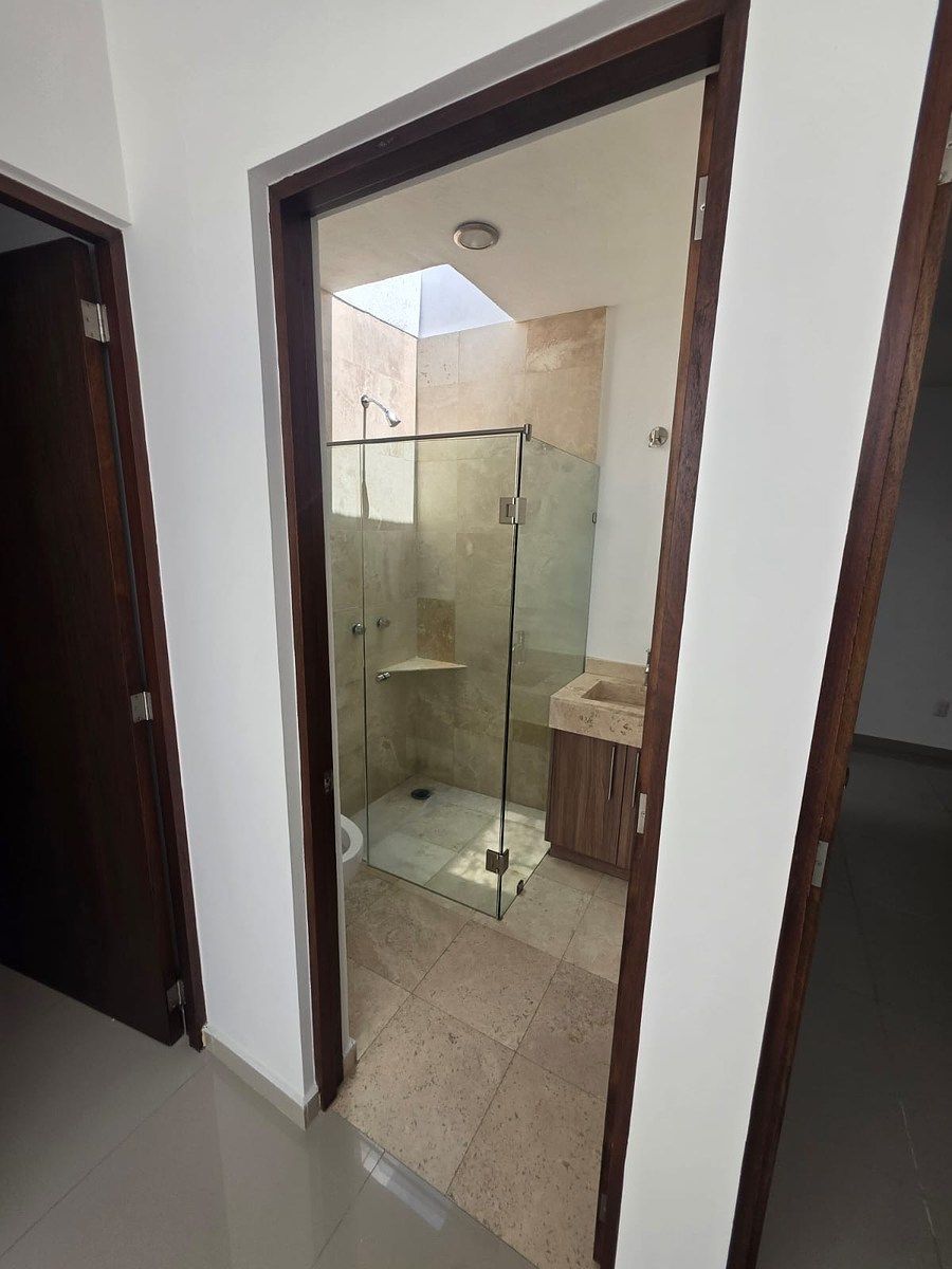 House in Gated Community in Juriquilla la Condesa, Querétaro, photo 14 of 20