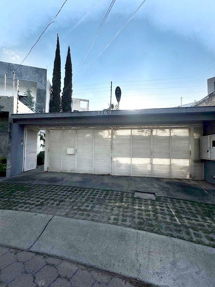 Edificio en Rinconada Santa Rita, Zapopan, foto 3 de 11