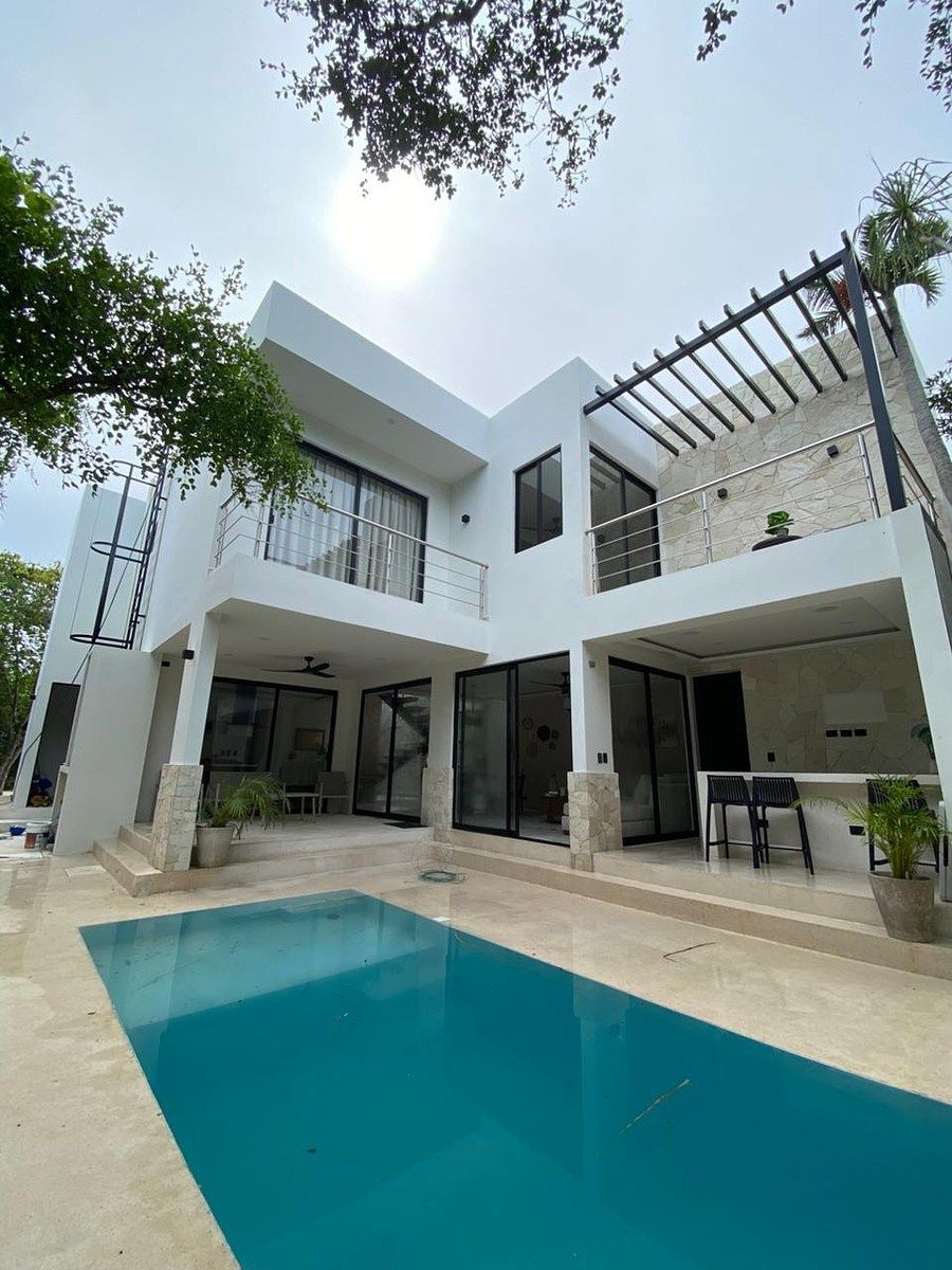 Casa 4 Recámaras Tulum Country Club, foto 1 de 14
