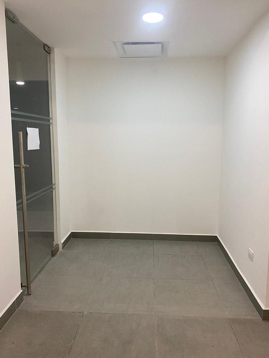 Sala Comercial em Residencial San Agustin 1 Sector, San Pedro Garza García, foto 4 de 14