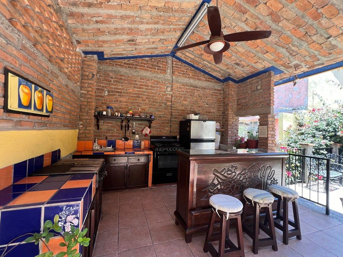 outside kitchen, photo 7 of 34