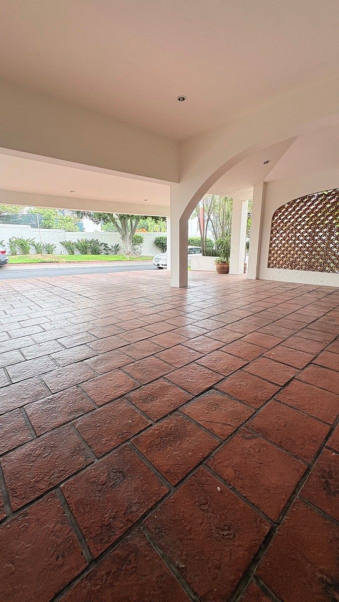 House in Gated Community in Colinas de San Javier, Guadalajara, photo 3 of 34