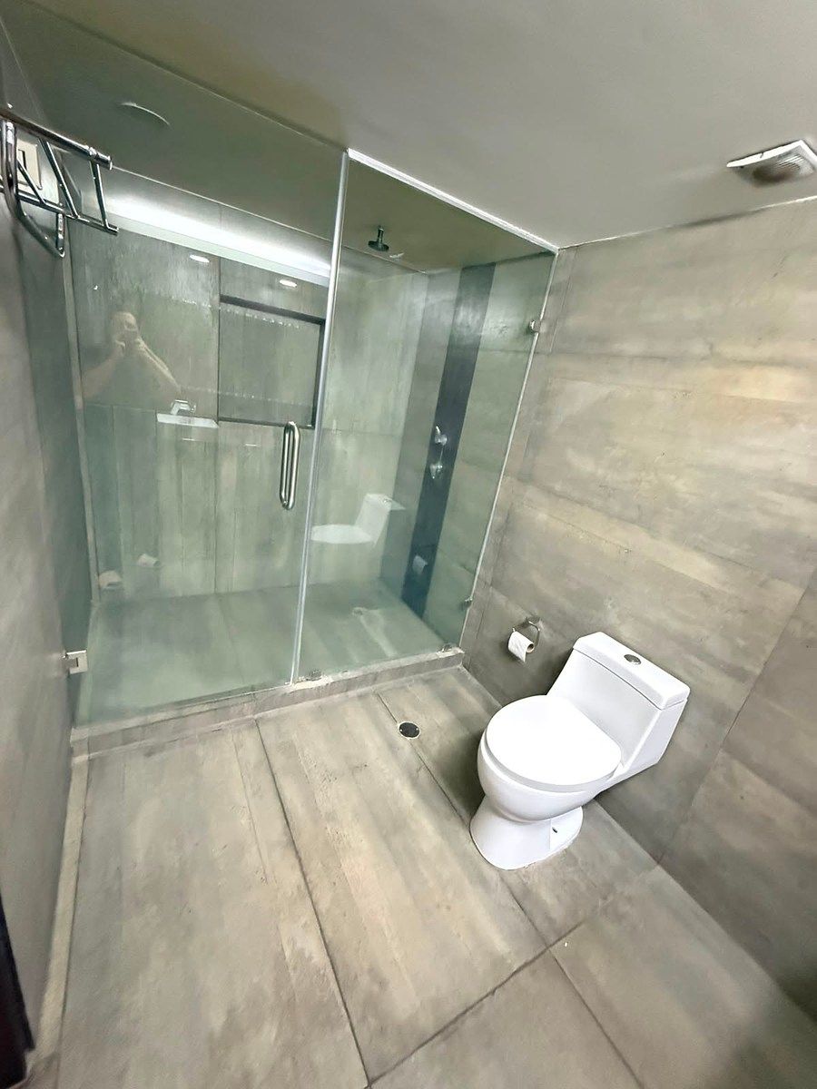 Baño principal, foto 5 de 15