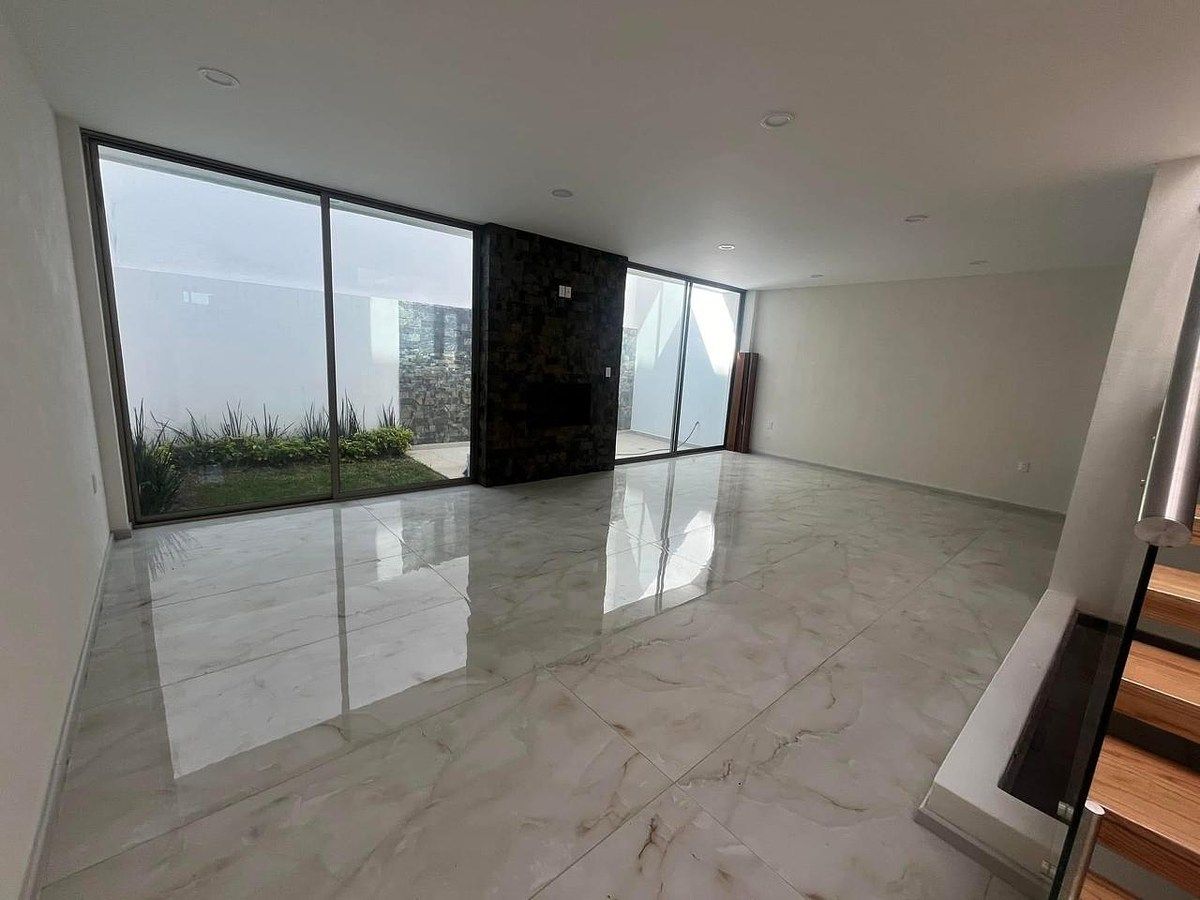 Casa em condomínio fechado em Altozano, Morelia, foto 3 de 22