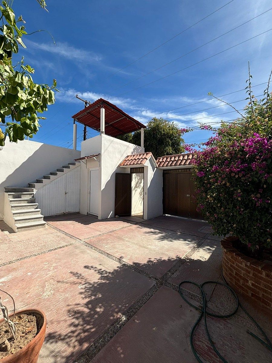 House in Guaycura, La Paz, photo 7 of 25