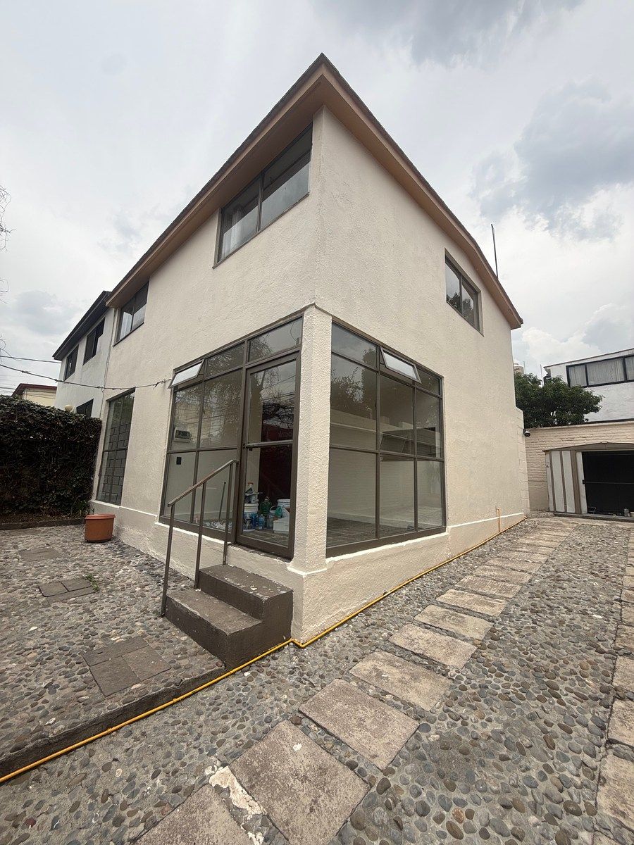 House in Ciudad Satélite, Naucalpan de Juárez, photo 2 of 29