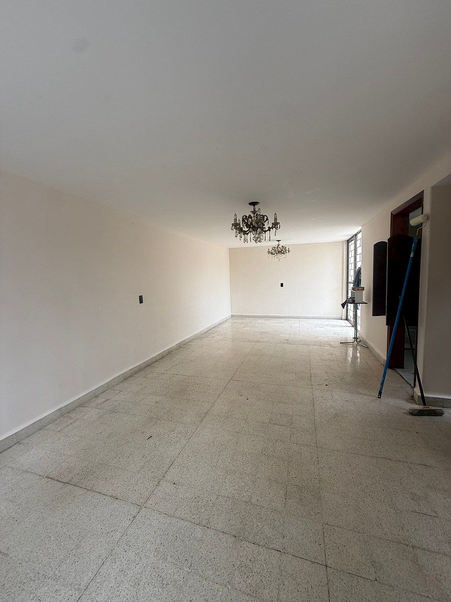 House in Ciudad Satélite, Naucalpan de Juárez, photo 5 of 29