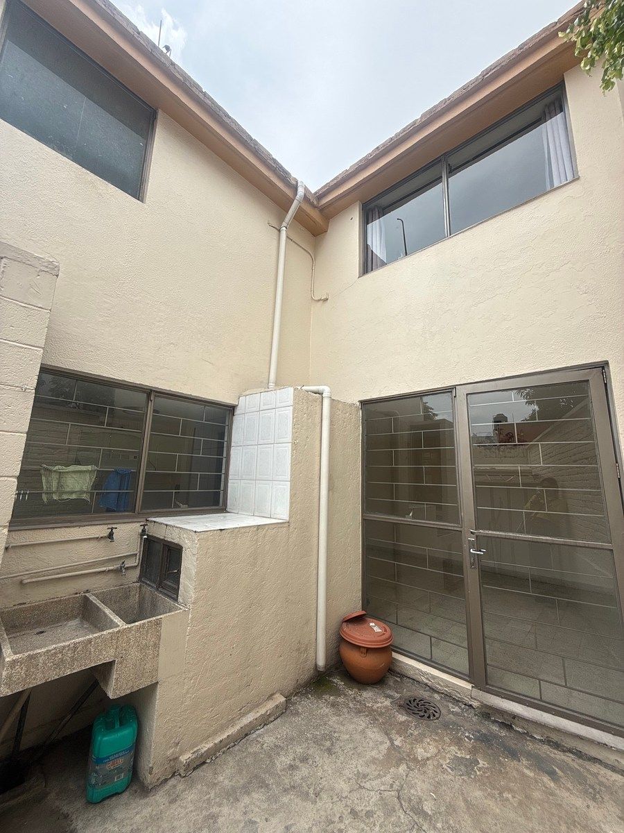 House in Ciudad Satélite, Naucalpan de Juárez, photo 25 of 29