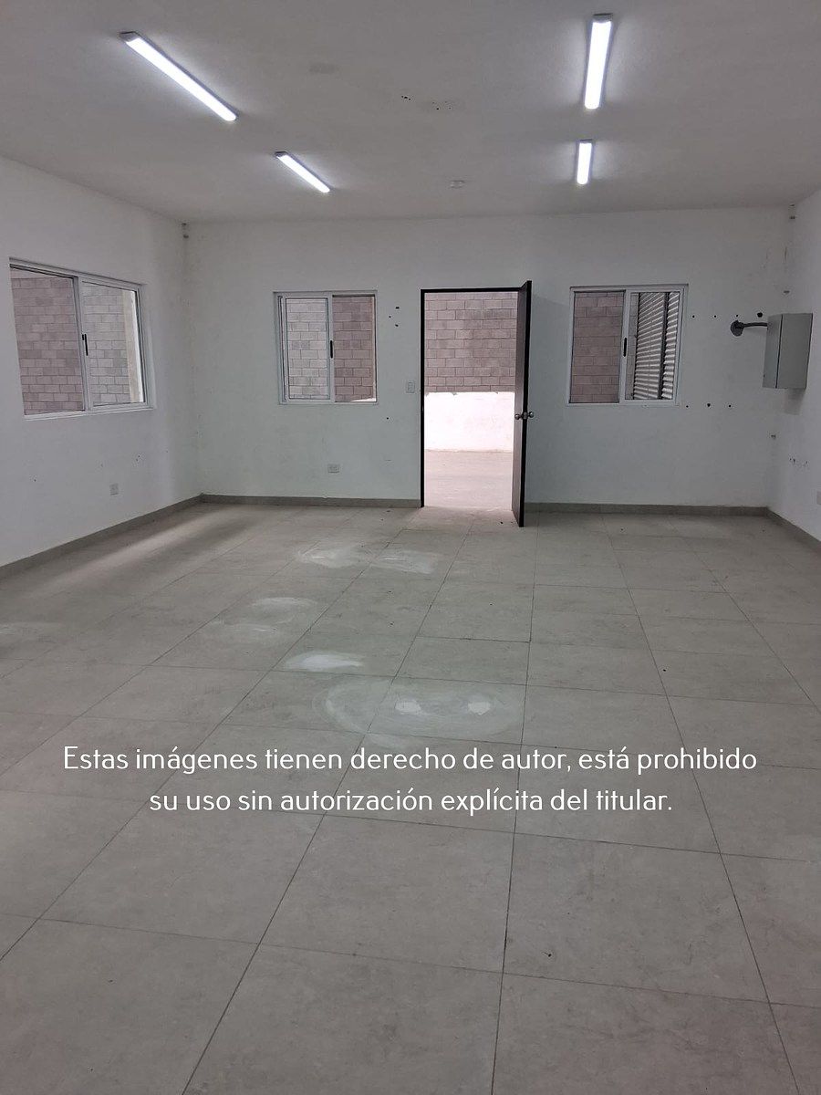 Nave Industrial en Renta en Terra Park Santa Catarina, foto 11 de 15
