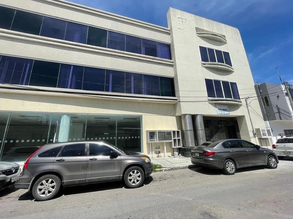 SE RENTAN OFICINAS EN CALLE 33, foto 1 de 5