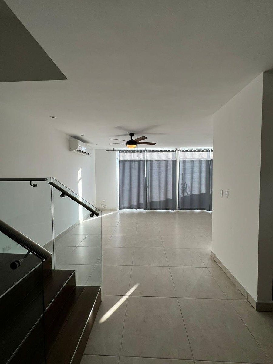 Casa en La Perla, Monterrey, foto 2 de 20