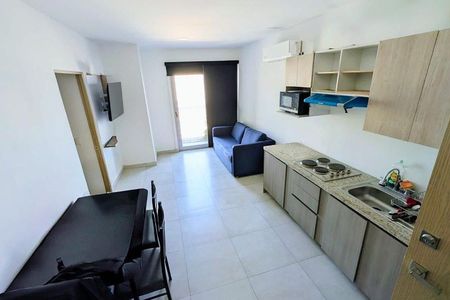 OFREZCO DEPARTAMENTO EN RENTA TORRE LUZIA, CENTRO