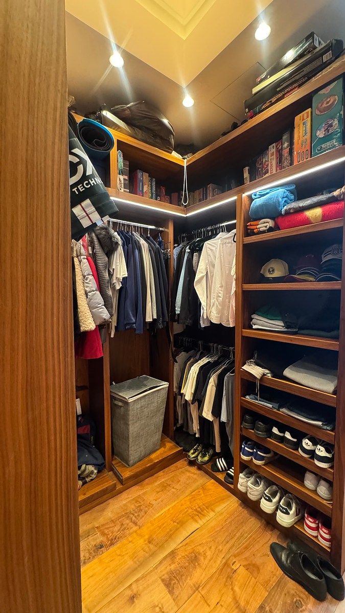 Vestidor, foto 28 de 33