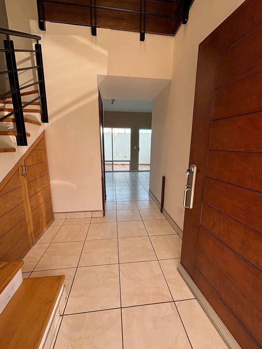 Casa em Cañón de La Pedrera Este, Tijuana, foto 3 de 31