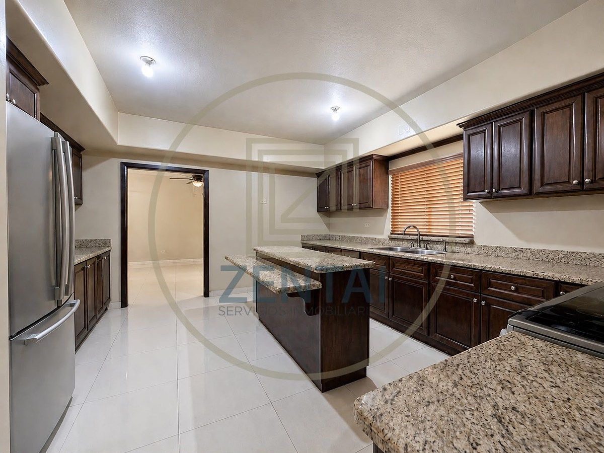 Casa en Residencial Puerta de Alcalá, Mexicali, foto 9 de 33