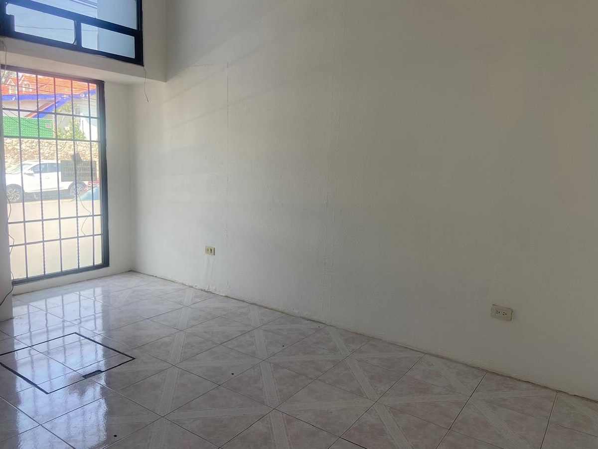 Local para alugar na 25 Poniente, foto 1 de 7