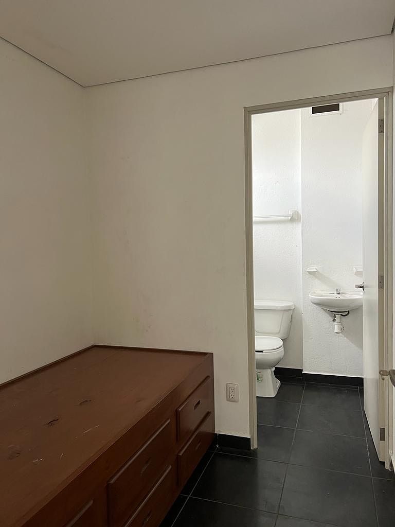 Apartment in Bosque Camelinas, Morelia, photo 13 of 16