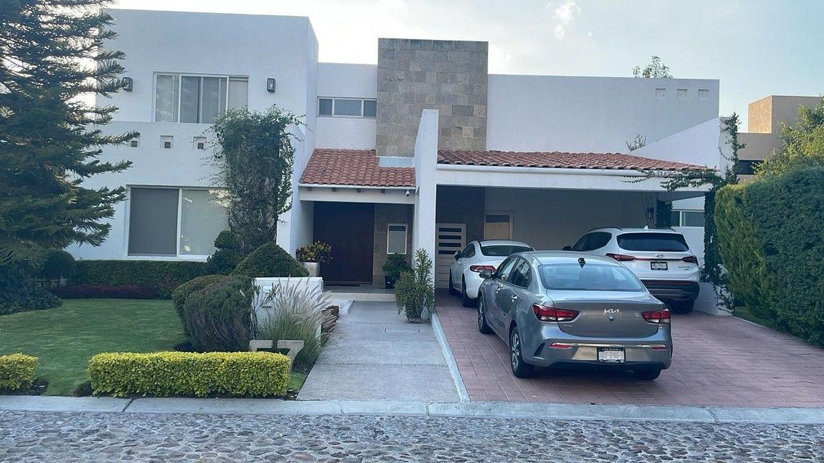 CASA EN RENTA EN EL CAMPANARIO, QRO, foto 1 de 14