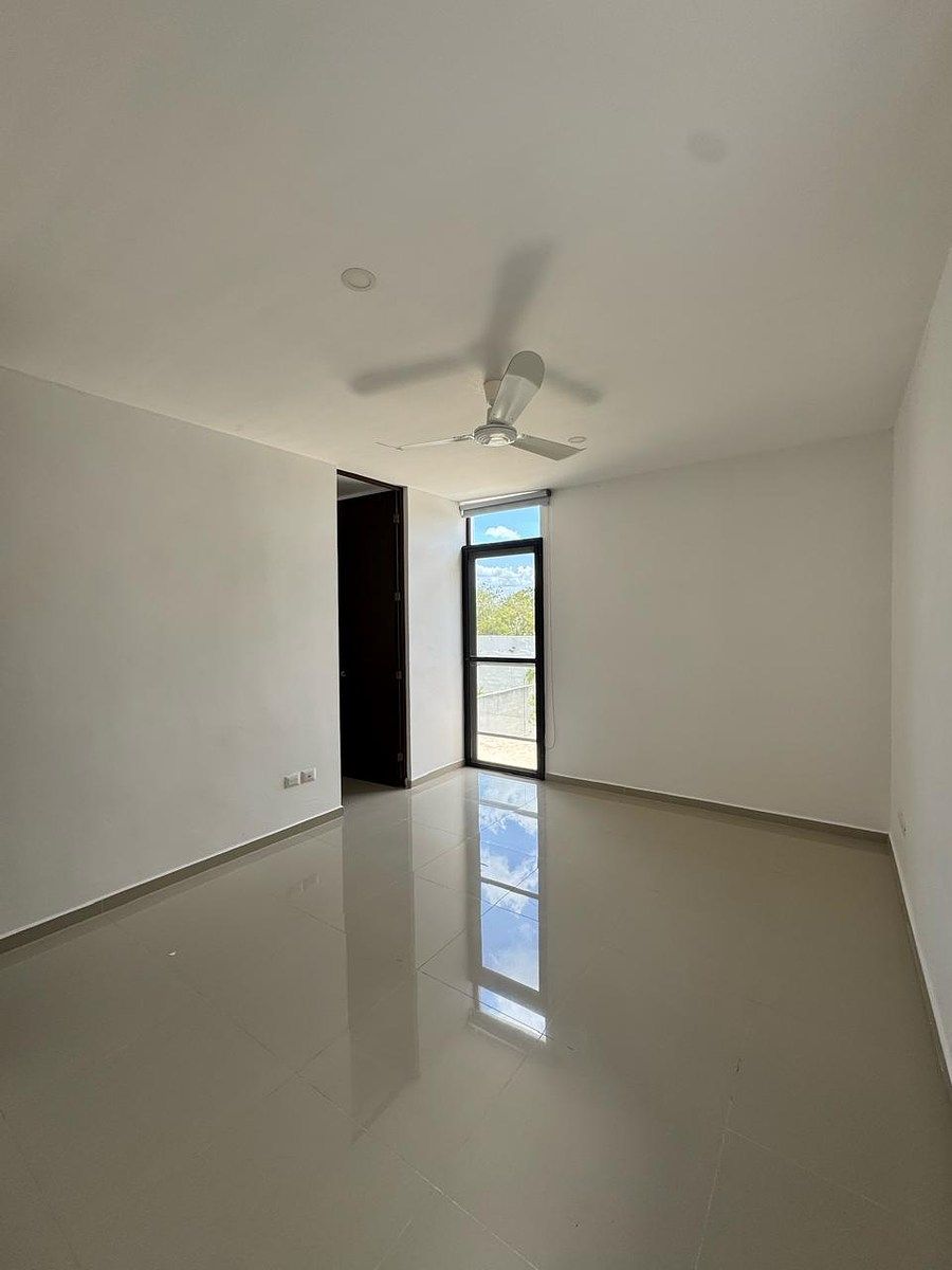 Casa em Conkal, Conkal, foto 2 de 25