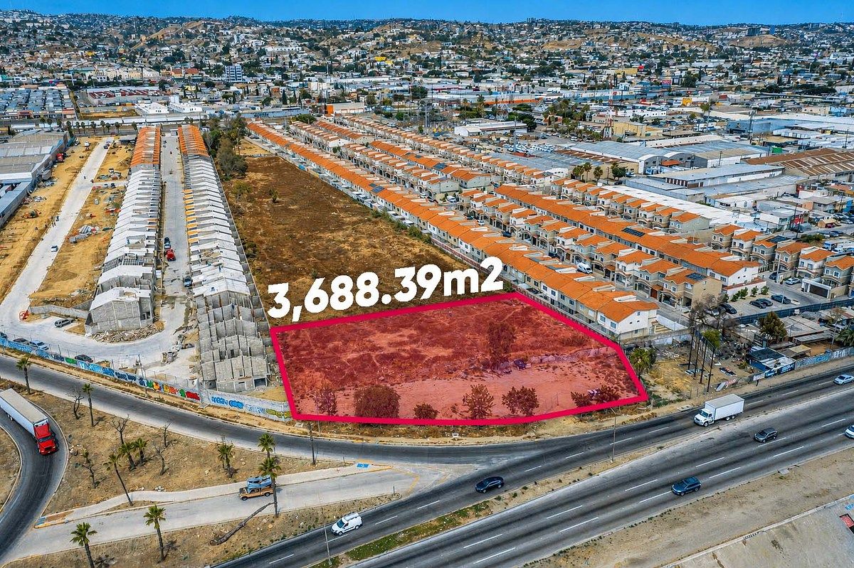 Lot in La Ciénega Poniente, Tijuana, photo 2 of 6